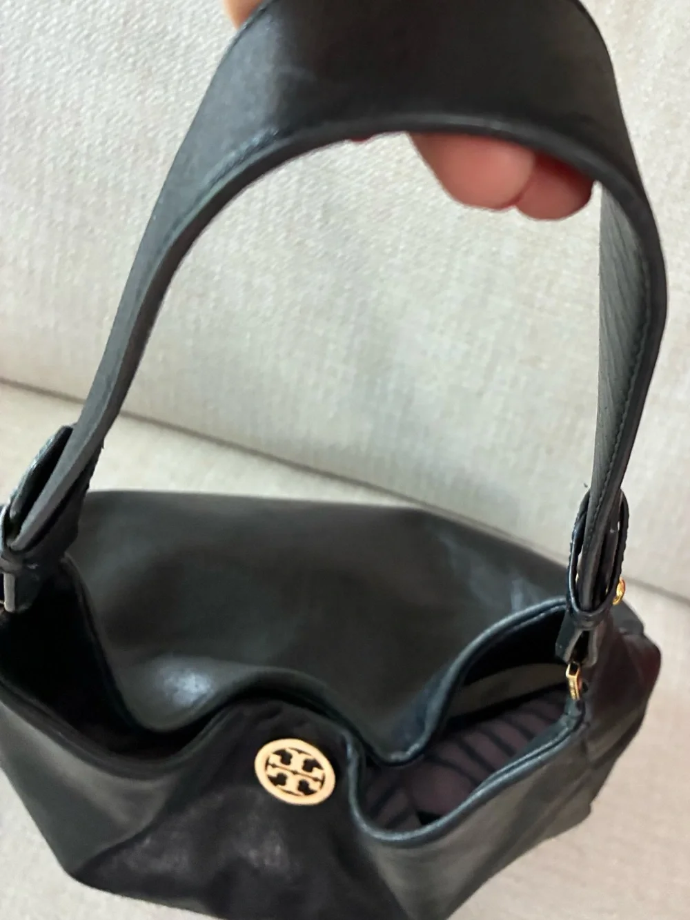 Tory Burch EUC Black Slouchy Leather Hobo Shoulder Bag